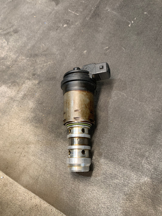 BMW 1 3 5 6 7 X SERIES N46 VVT SOLENOID VALVE