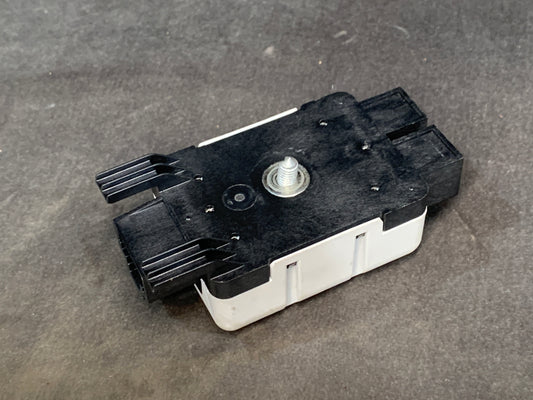 VW GOLF MK7 NOISE FILTER ANTENNA 5Q0035570