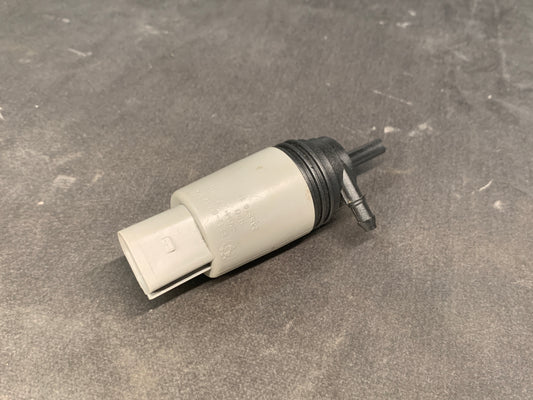 BMW 1 3 5 SERIES HEADLIGHT CLEANING WASH PUMP 6934159