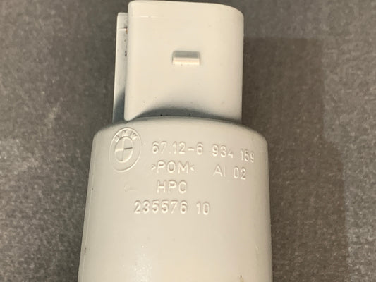 BMW 1 3 5 SERIES HEADLIGHT CLEANING WASH PUMP 6934159