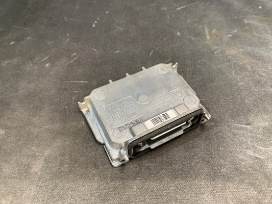 BMW 1 SERIES E82 E87 E88 XENON HEADLIGHT BALLAST MODULE 89032335
