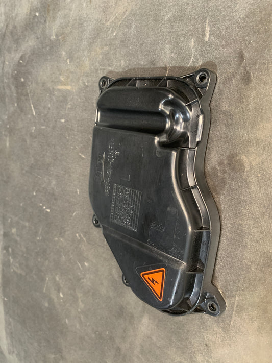 BMW 3 SERIES E90 XENON HEADLIGHT REAR COVER LEFT