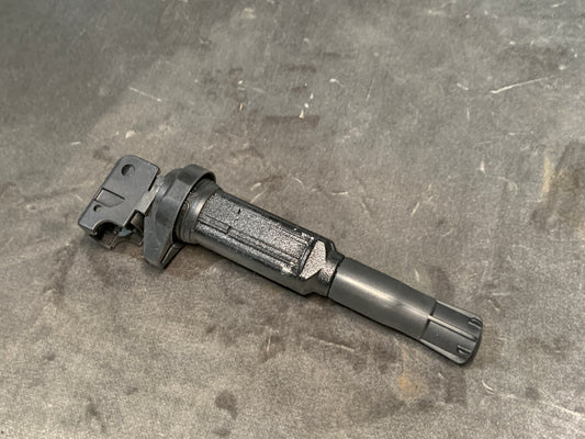 BMW 1 3 5 7 X1 X3 X5 SERIES E60 E65 E81 E87 E90 E91 IGNITION COIL 7551260