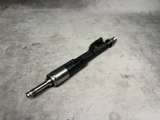 7639994 slightly broken tab - LRI Autoparts