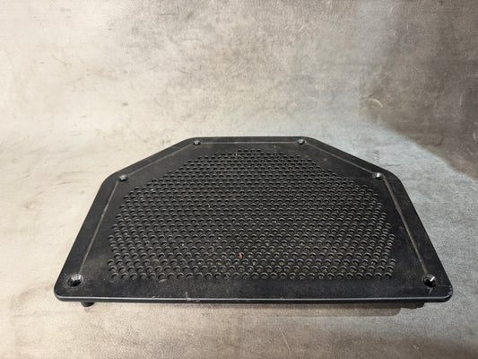 BMW 1 SERIES E81 E82 E87 E88 X1 E84 CENTRE SUBWOOFER SPEAKER GRILLE COVER 65136925328