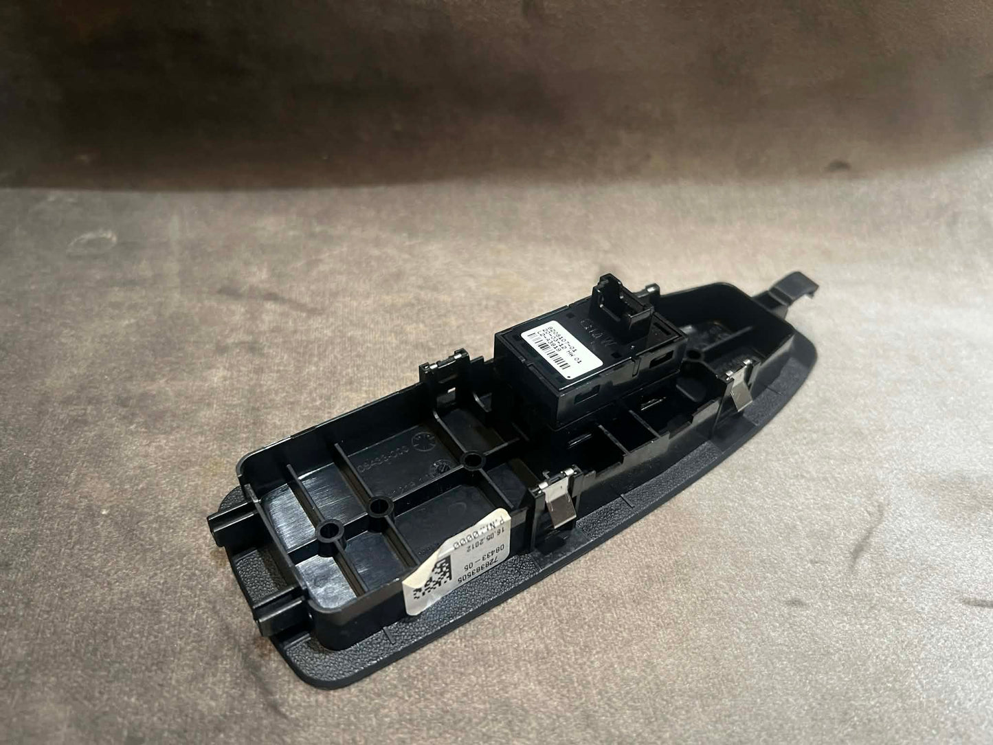 BMW 1 2 3 4 5 6 X SERIES FRONT PASSENGER POWER WINDOW SWITCH 9208107