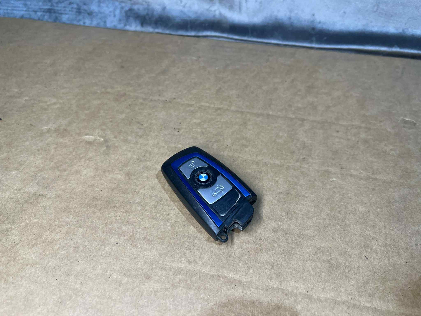 BMW 1 2 3 4 X SERIES FEM AND KEY 9288302