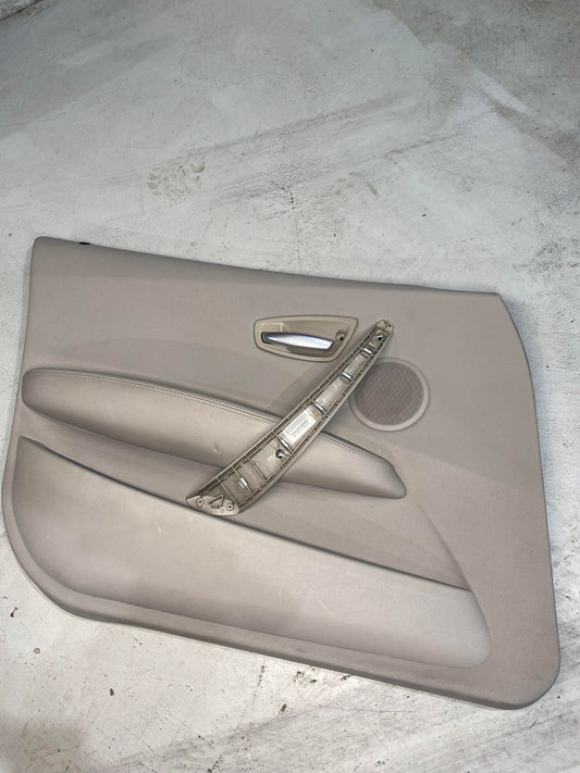 BMW 1 SERIES E87 PRE LCI FRONT LEFT DOOR CARD BIEGE