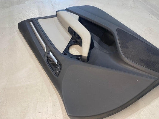 AUDI A3 8V FRONT RIGHT DOOR CARD 8V4867106