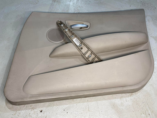 BMW 1 SERIES E87 PRE LCI FRONT RIGHT DRIVERS DOOR CARD BEIGE