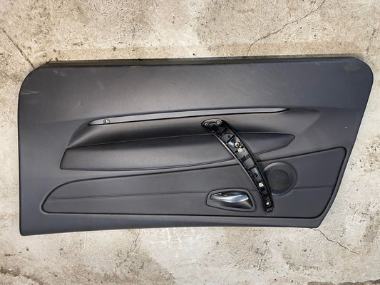 BMW 1 SERIES E82 E88 FRONT RIGHT DRIVERS DOOR CARD