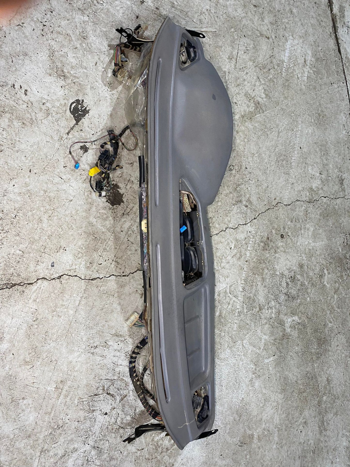 BMW 5 SERIES E34 DASH AND WIRING