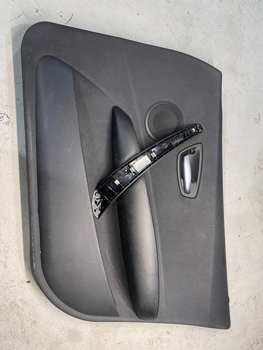 BMW 1 SERIES E87 PRE LCI FRONT RIGHT DRIVERS DOOR CARD