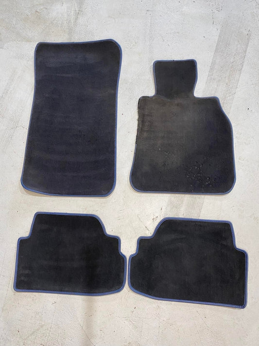 BMW 1 SERIES E82 E88 FLOOR MAT SET INDIVIDUAL BLUE