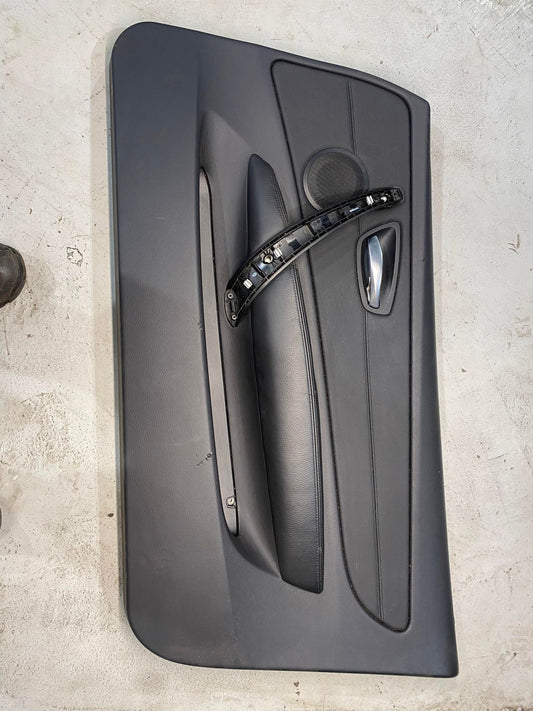 BMW 1 SERIES E82 E88 FRONT RIGHT DRIVERS DOOR CARD