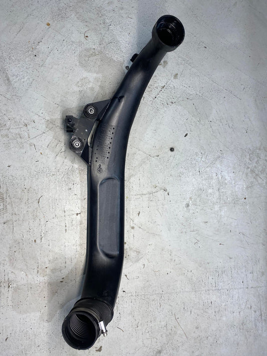BMW 1 3 SERIES 135 335 N54 AIR INTAKE PIPE 7556549