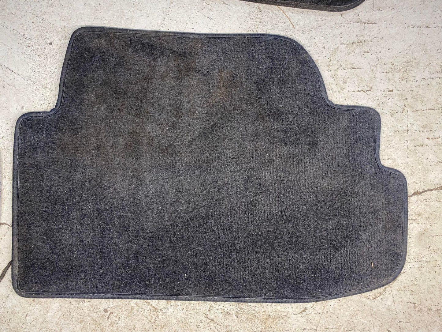 BMW 1 SERIES E82 E88 GENUINE OEM FLOOR MATS BLACK