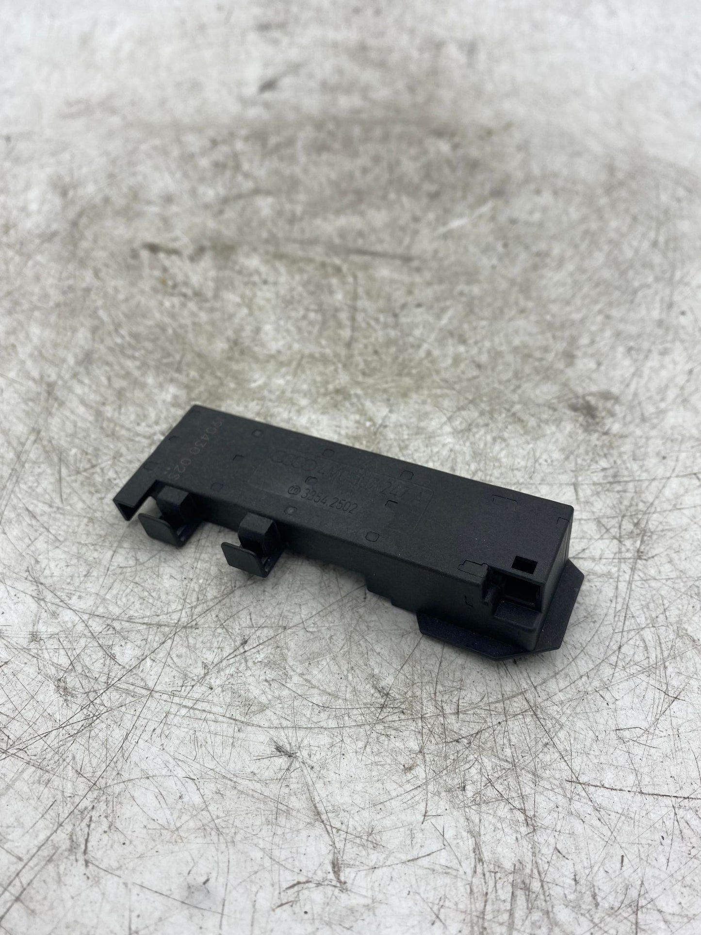 AUDI A5 8T KEYLESS ENTRY ANTENNA 4M0907247