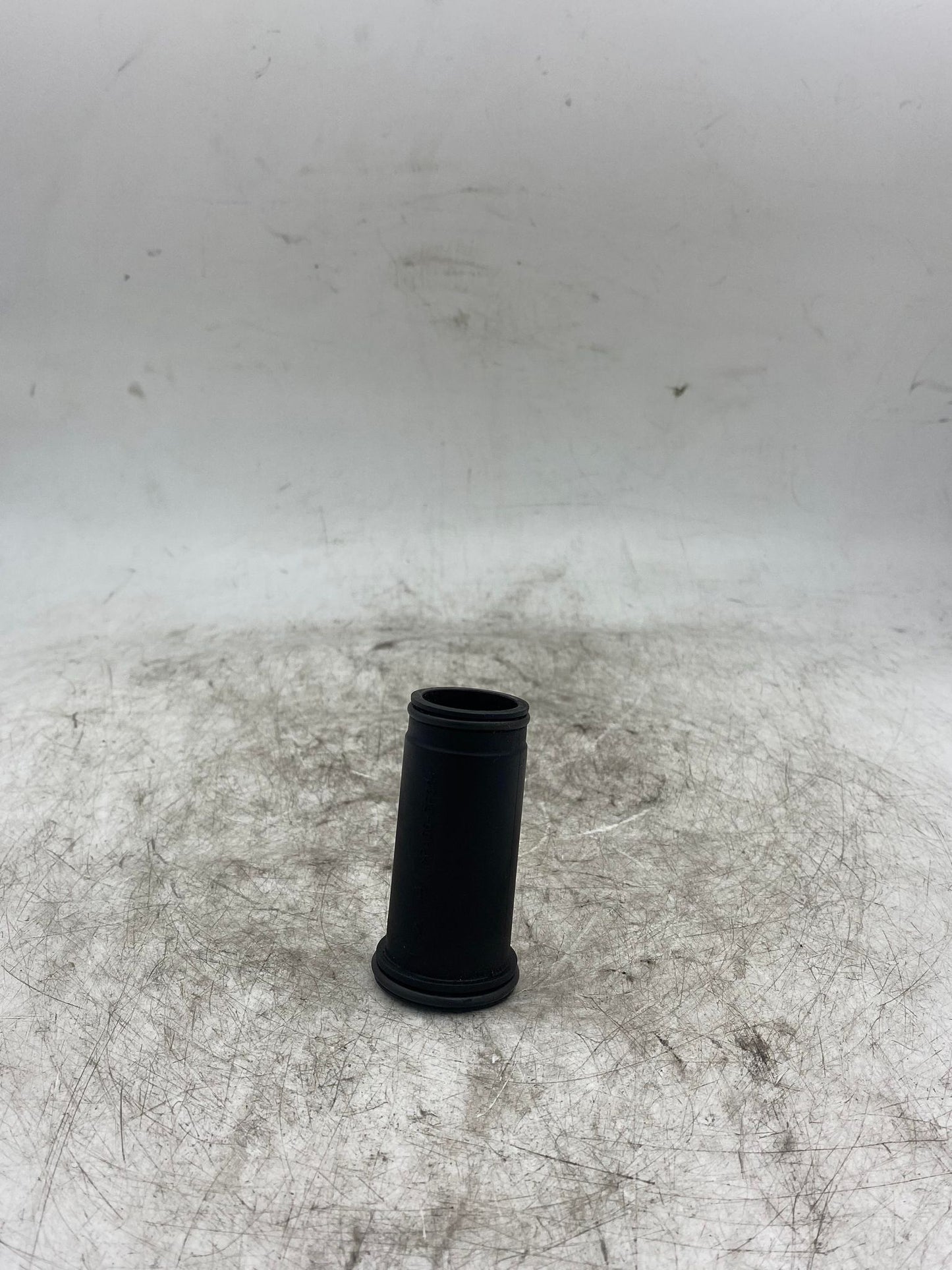 BMW 1 3 X SERIES N46 N46N IGNITION SPARK PLUG GUIDE TUBE 7509627