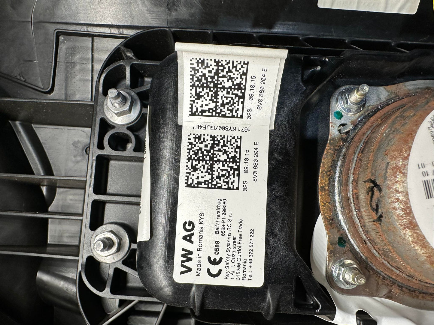 AUDI A3 8V DASHBOARD COMPLETE WITH AIRBAG 8V2857001H 8V0880204E