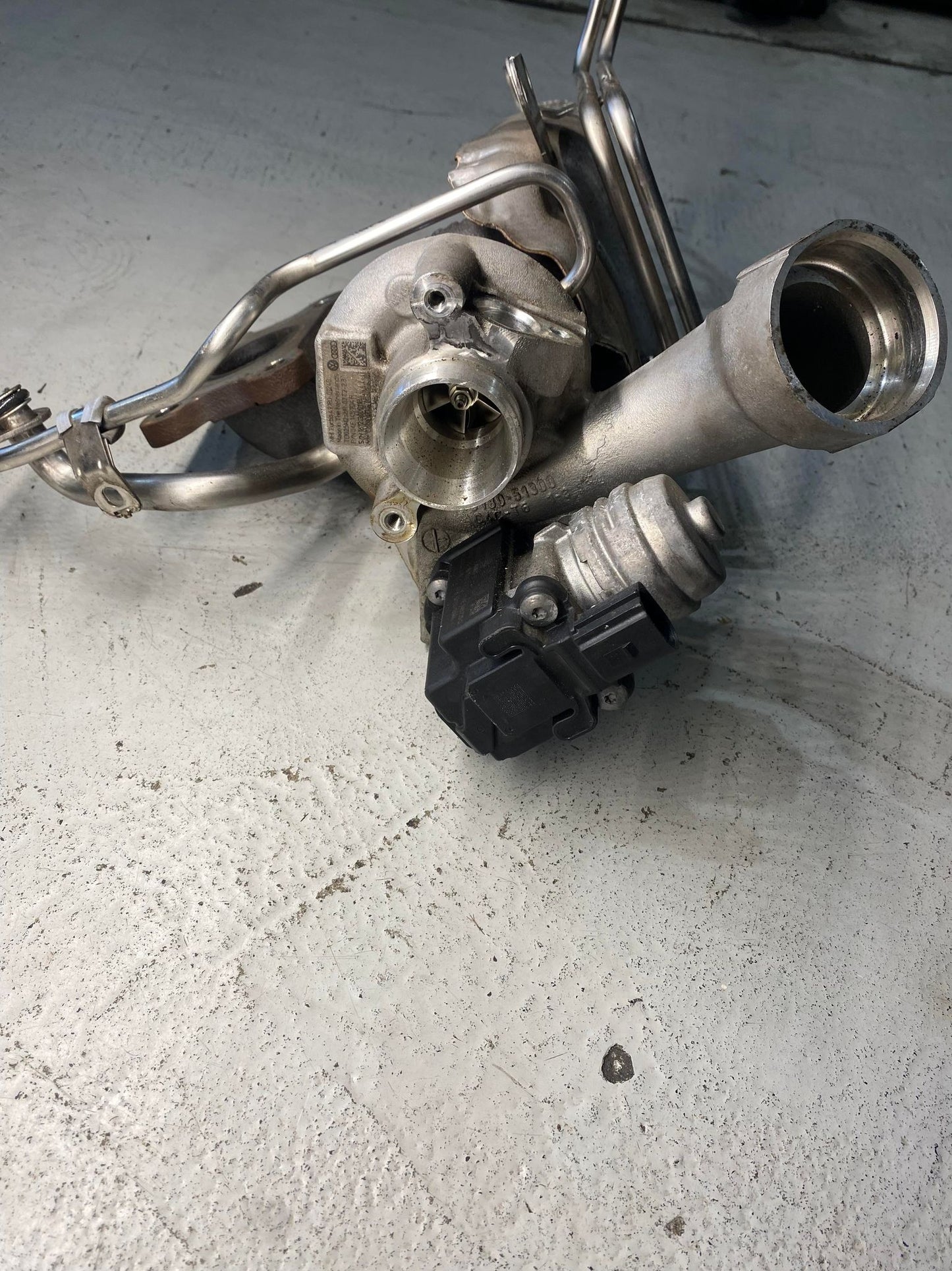 VW AUDI GOLF A3 1.4L TFSI TURBOCHARGER 04E145704