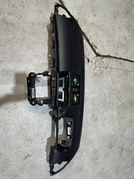 BMW 1 SERIES E82 E87 E88 DASHBOARD CIC PROFESSIONAL 9187582