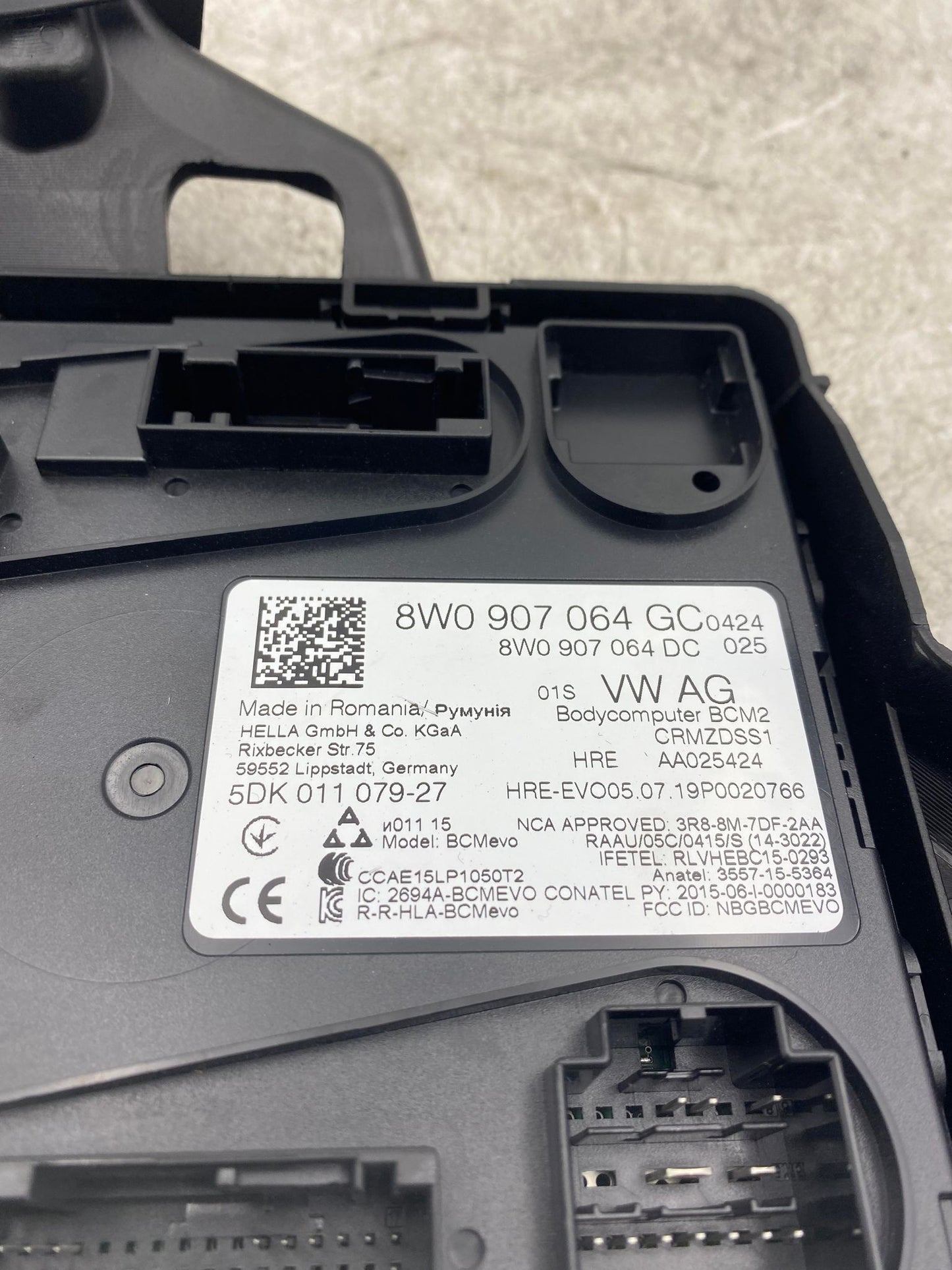 AUDI A5 8T BCM BODY CONTROL MODULE 8W0907064
