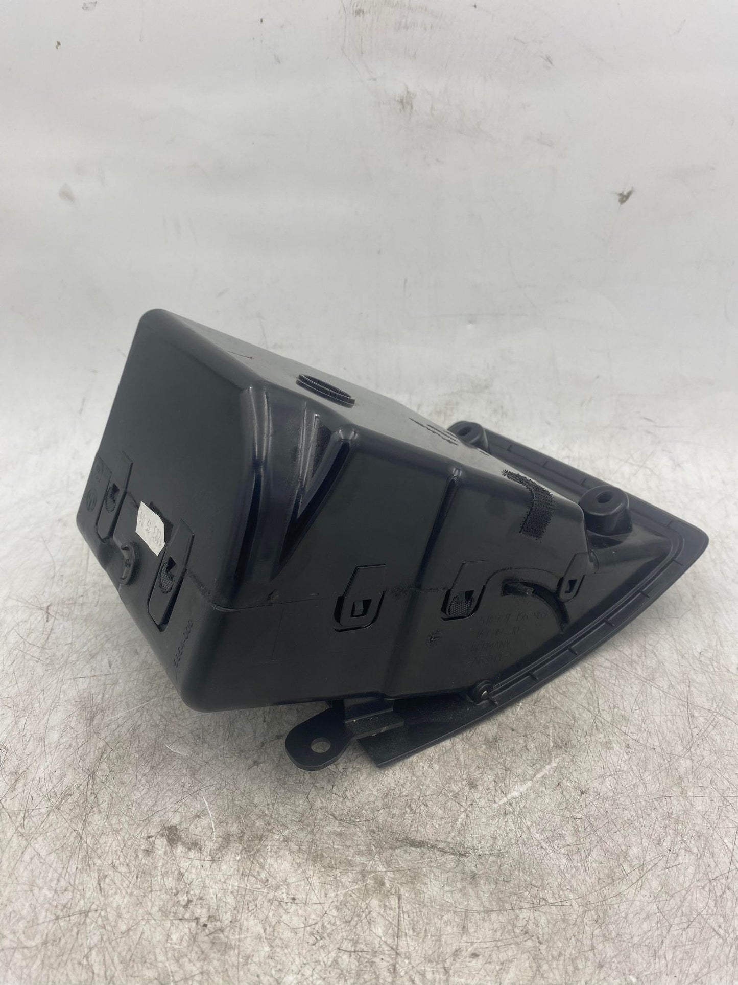 BMW 5 SERIES E60 COIN STORAGE COMPARTMENT 7156963