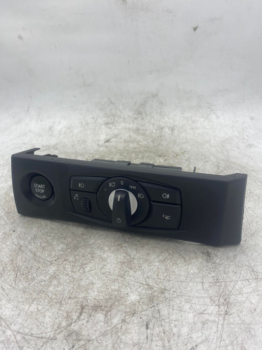 BMW 5 SERIES E60 HEADLIGHT SWITCH/ START STOP BUTTON 6988552