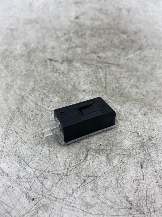 AUDI A5 8T GLOVE BOX LIGHT 8J0947409