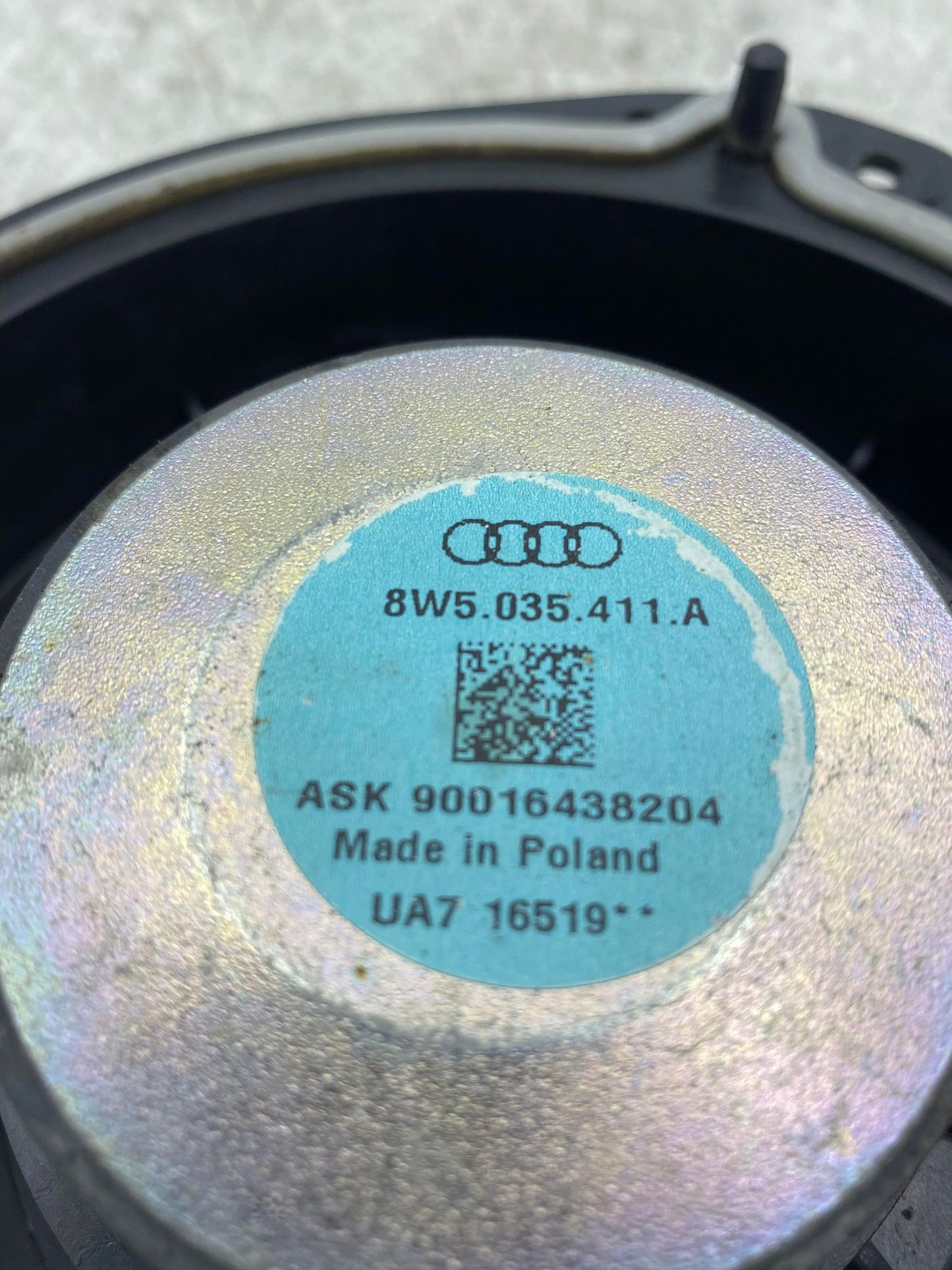 AUDI A5 8T REAR DOOR SPEAKER 8W5035411