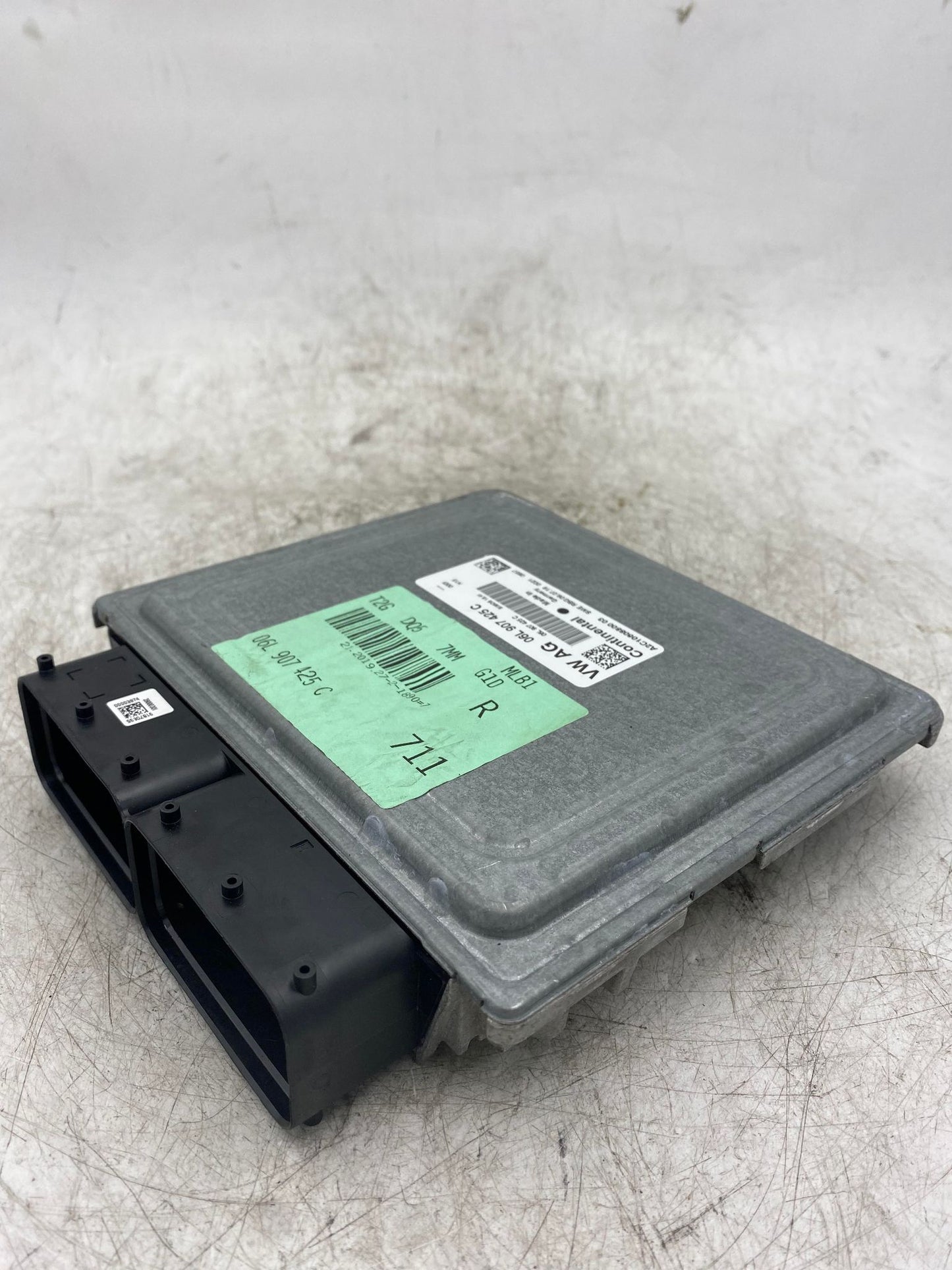 AUDI A5 8T ENGINE ECU 06L907425