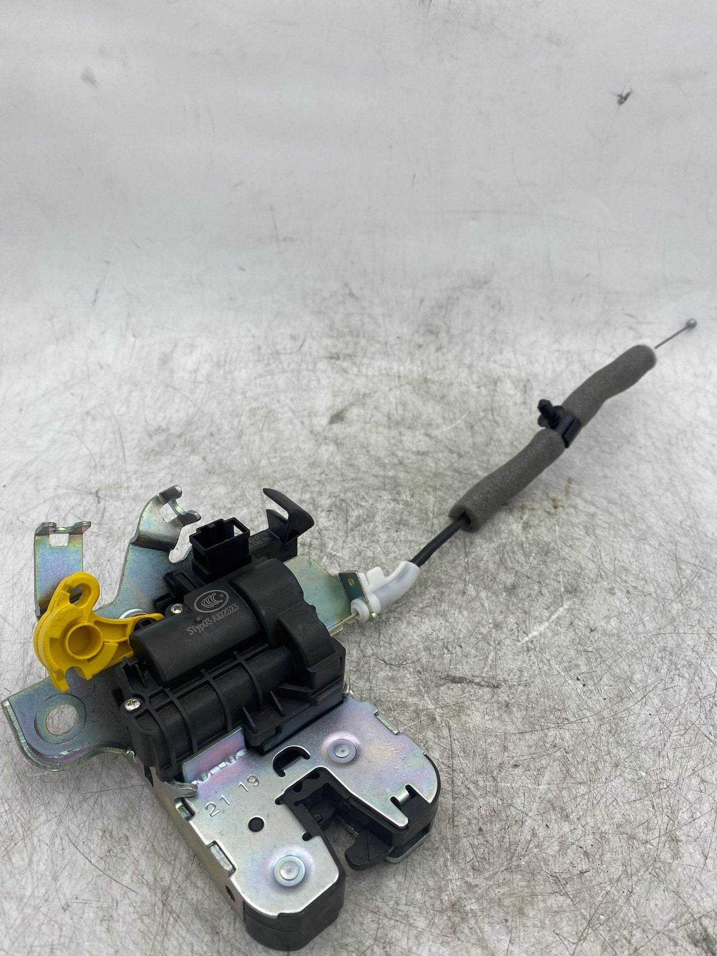 AUDI A5 8T TAILGATE LOCKING MECHANISM 4M0827506