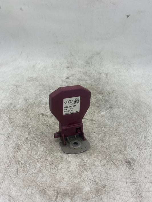 AUDI A5 8T TELEPHONE ARIEL AMPLIFIER 4M0035507