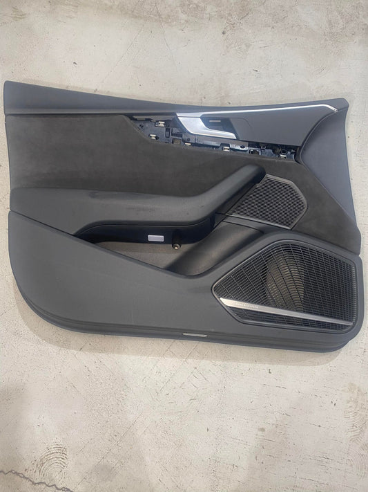 AUDI A5 8T FRONT LEFT DOOR CARD