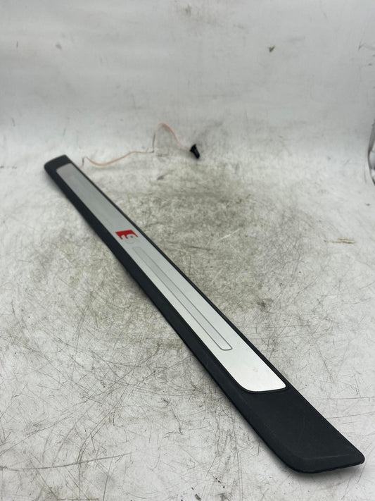 AUDI A5 8T FRONT LEFT DOOR SILL 8W0947417