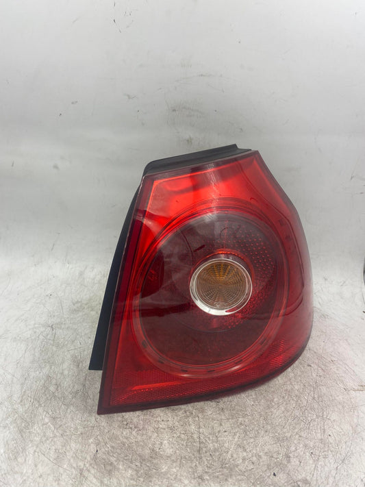 VW GOLF MK5 LHS RIGHT REAR TAIL LIGHT 1K6945075