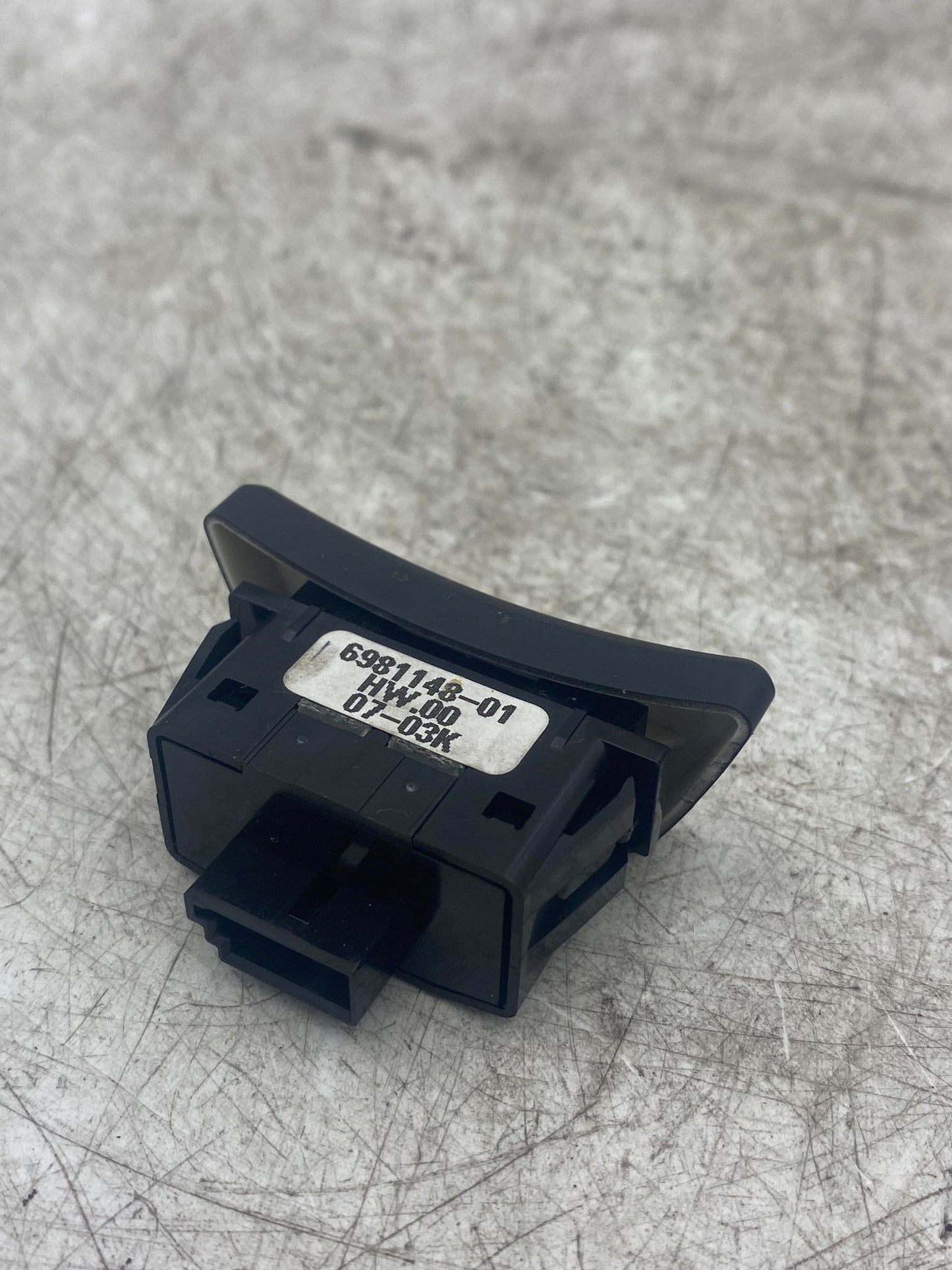 BMW 5 SERIES E60 MENU SWITCH BUTTON 6981148