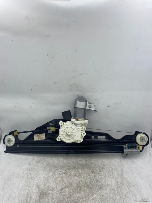 BMW 5 SERIES E60 REAR RIGHT PASSENGER WINDOW REGULATOR 7184746