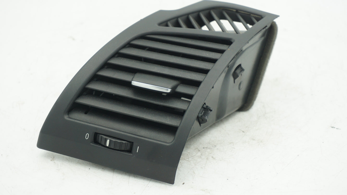 BMW E82 E87 E88 LEFT AIR VENT 7059187 - LRI Autoparts