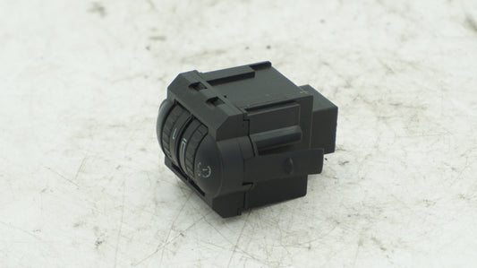 VW GOLF MK5 HEADLIGHT LEVEL SWITCH 1K0941333