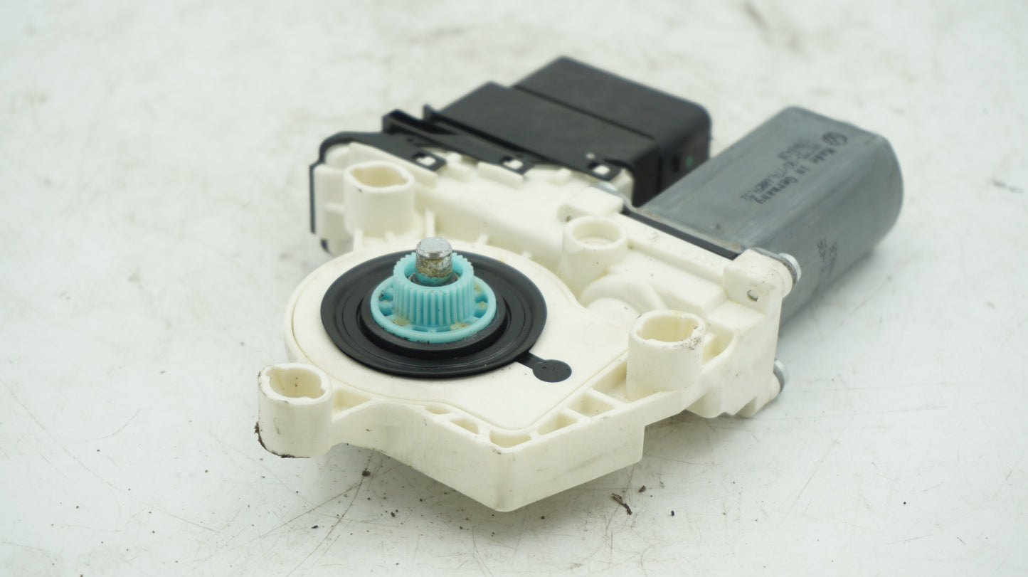 VW MK5 GOLF REAR RIGHT WINDOW REGULATOR MOTOR 1K0959704K