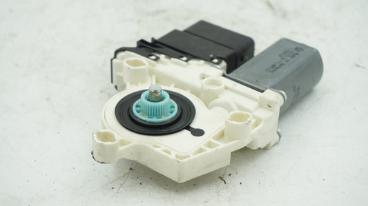 VW MK5 GOLF REAR RIGHT WINDOW REGULATOR MOTOR 1K0959704K