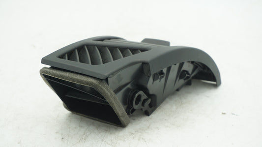 BMW E82 E87 E88 LEFT AIR VENT 7059187