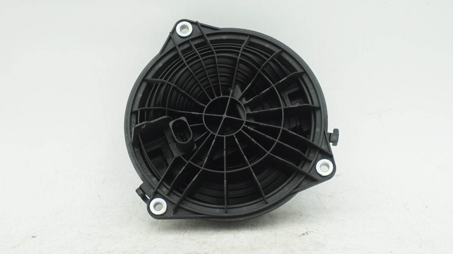 VOLKSWAGEN GOLF MK6 REAR EMBLEM BOOT LATCH 3C5827469