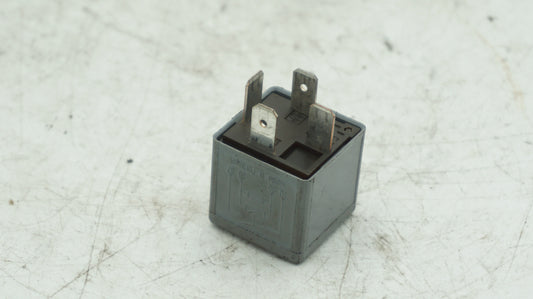 VW AUDI FUSE NUMBER 373 8D0951253A