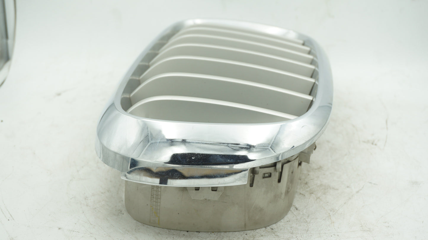 BMW F15 X5 X6 CHROME FRONT RIGHT GRILL 7316076
