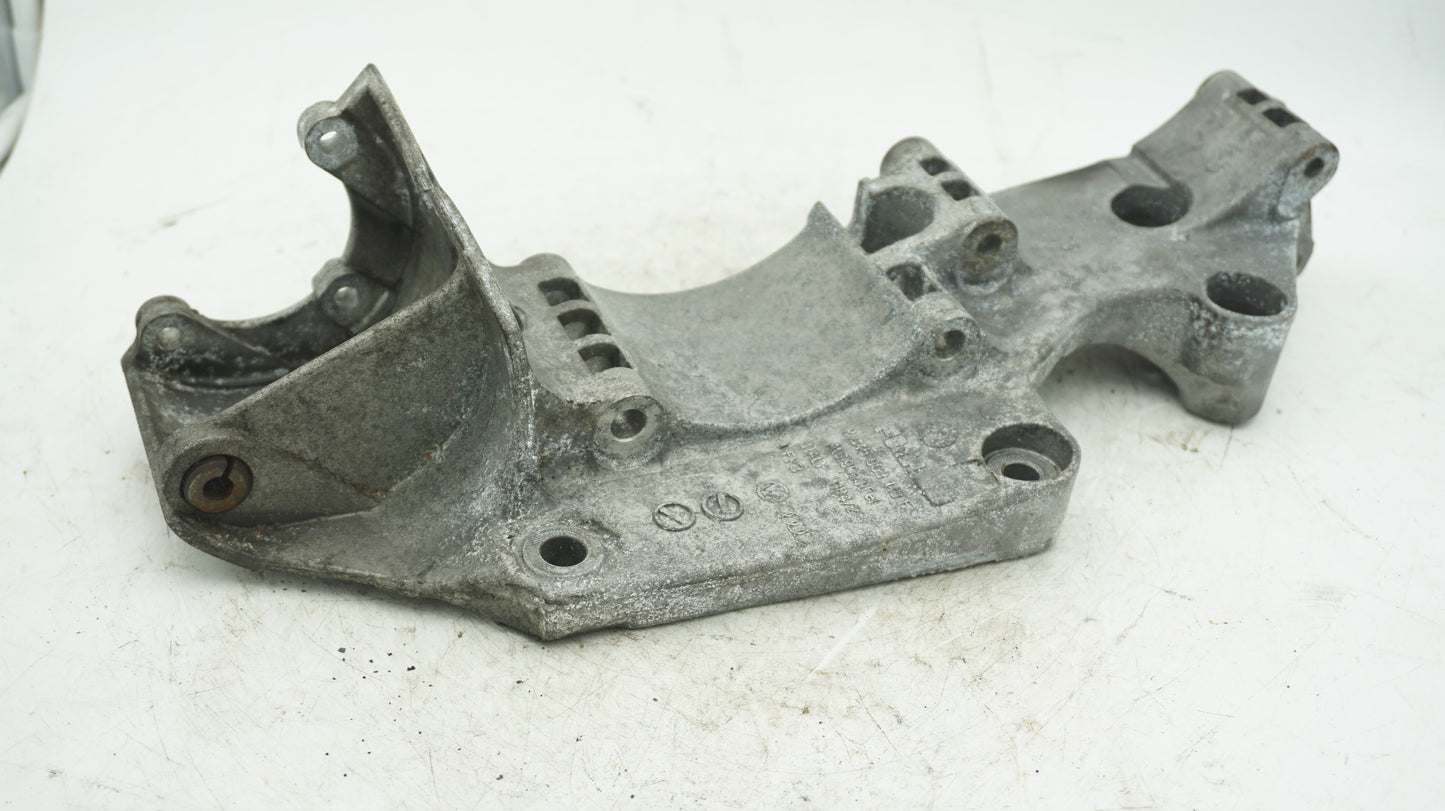 VW CADDY ALTERNATOR MOUNTING BRACKET 045903143
