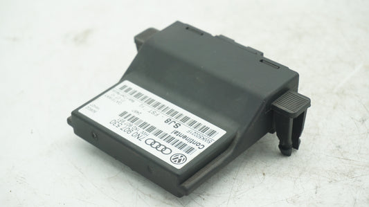 VW AUDI GATEWAY CONTROL MODULE 7N0907530