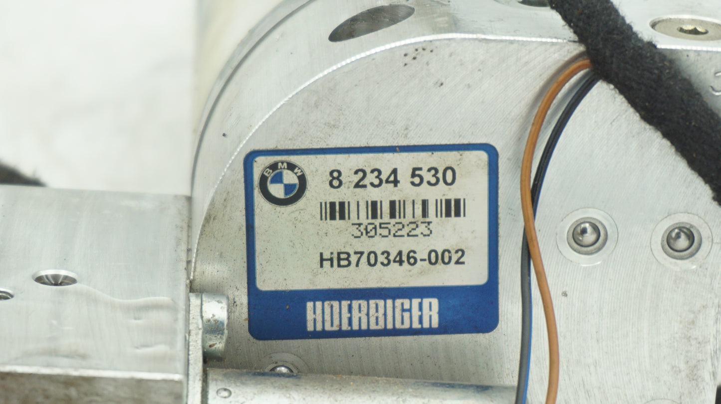 BMW E46 CONVERTIBLE ROOF MOTOR AND PUMP 8234530